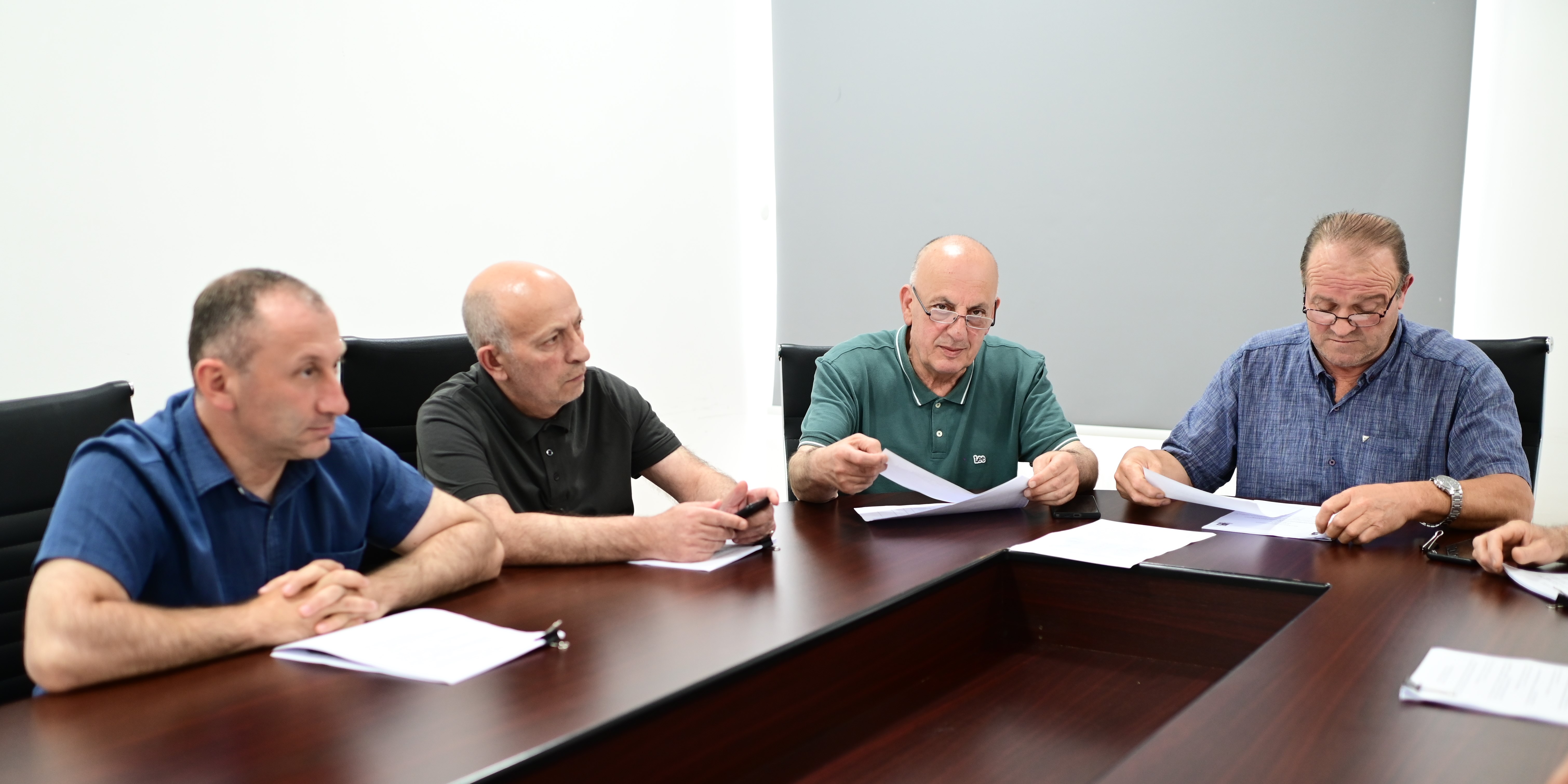 დღეს ქედის მუნიციპალიტეტის საკრებულოს კომისიის სხდომები გაიმართა